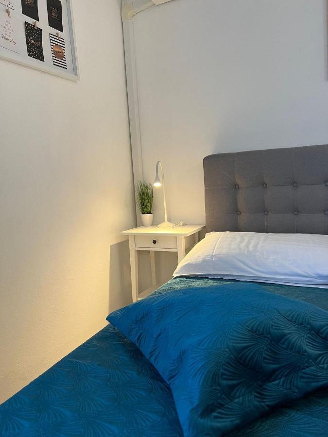 רוביני Apartments And Rooms Lorena 236 מראה חיצוני תמונה