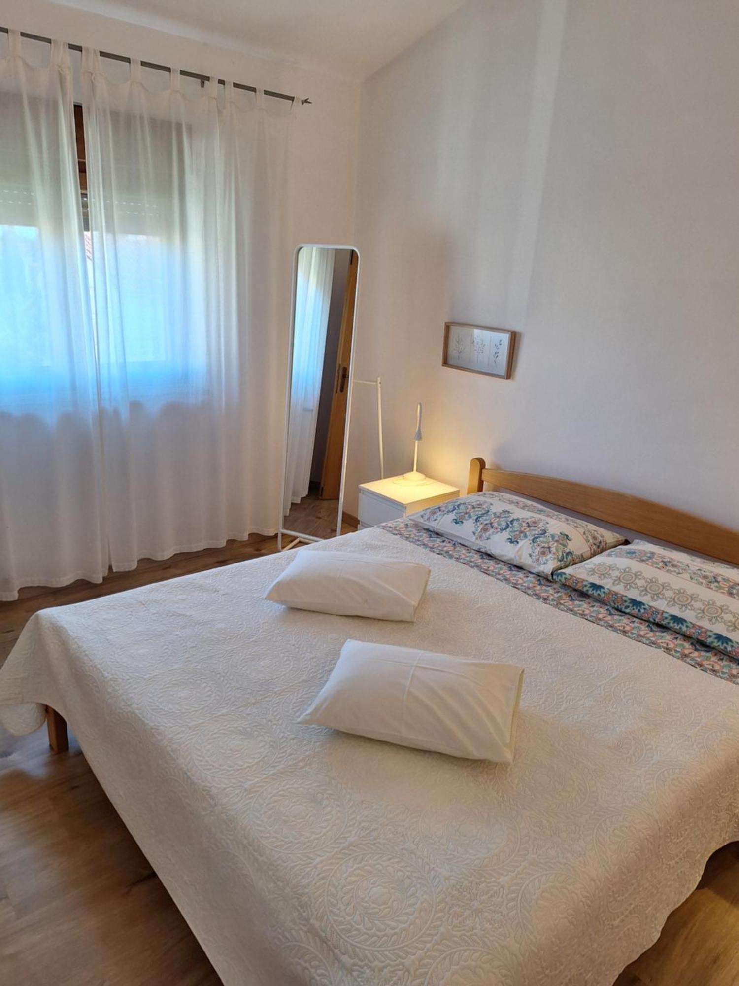 רוביני Apartments And Rooms Lorena 236 מראה חיצוני תמונה